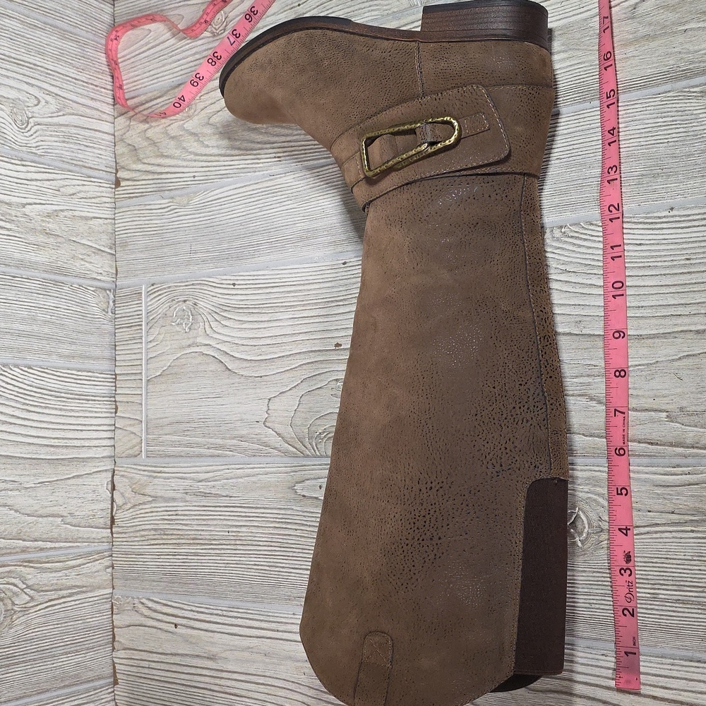 Crown Vintage Tan Suede Knee-High Heeled Boots - Picture 12 of 14
